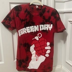 Green Day band tee shirt